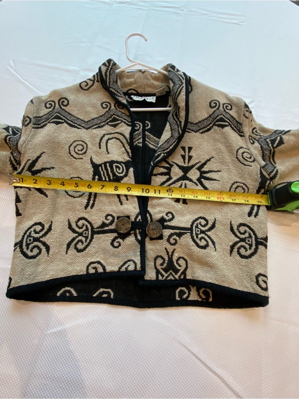 Flashback Vintage Style Beige/Black Tribal Tapestry Pattern Women's Cardigan - Picture 10 of 12
